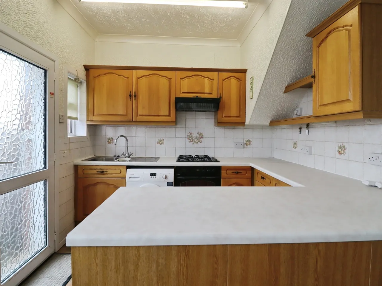 Woodlands Road, Barry, photo 6