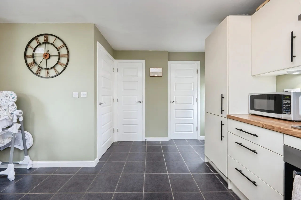 Crouch Gardens, Kempston, Bedford, Bedfordshire, MK42, photo 14