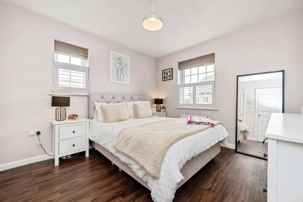 Crouch Gardens, Kempston, Bedford, Bedfordshire, MK42, photo 9