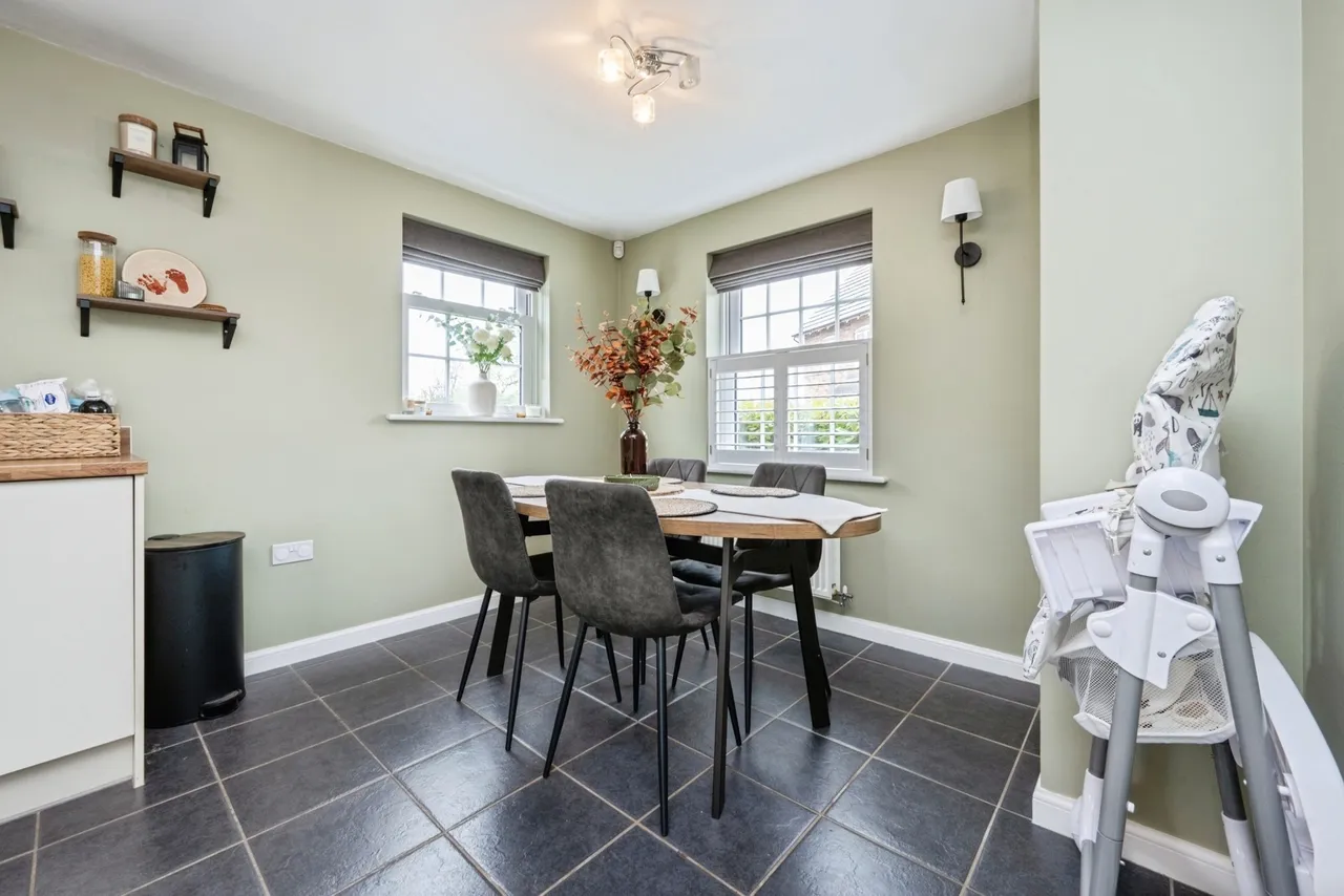 Crouch Gardens, Kempston, Bedford, Bedfordshire, MK42, photo 7