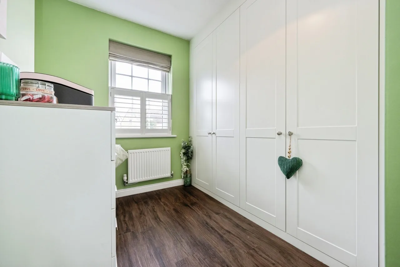 Crouch Gardens, Kempston, Bedford, Bedfordshire, MK42, photo 15