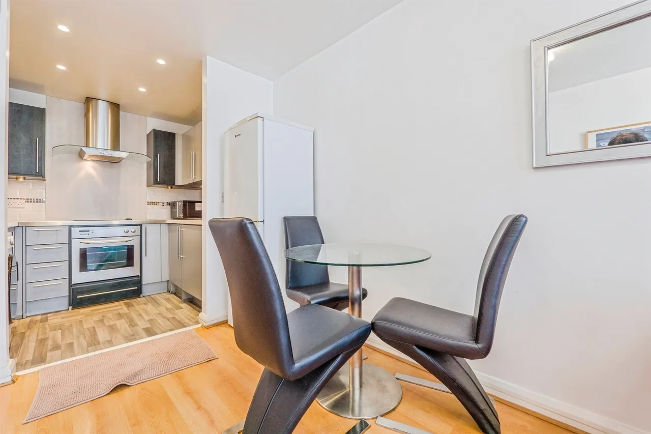 Landmark Place, Cardiff, CF10, photo 19