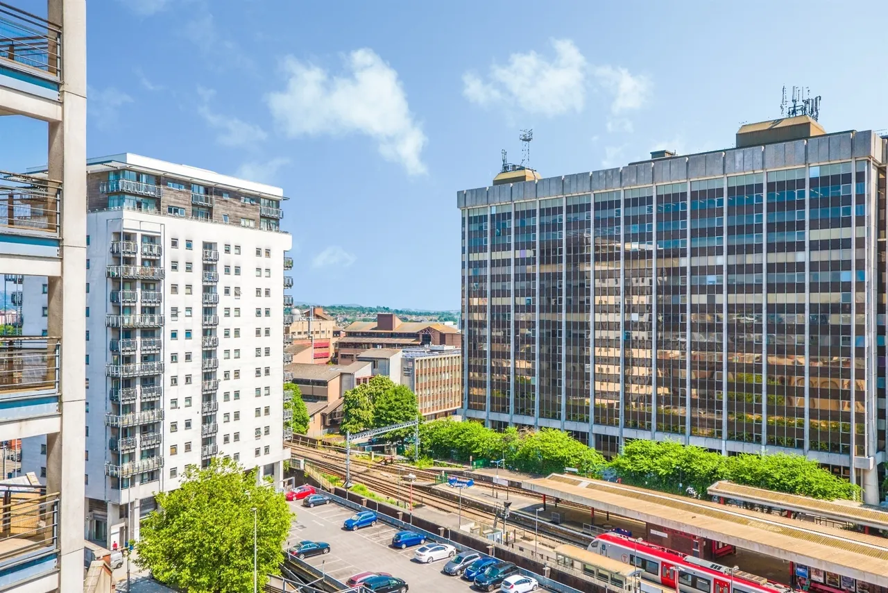 Landmark Place, Cardiff, CF10, photo 14