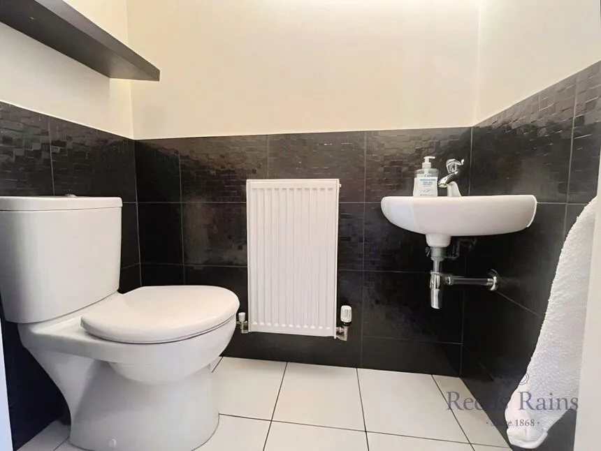 Kingsbury Drive, Wilmslow, SK9, photo 8