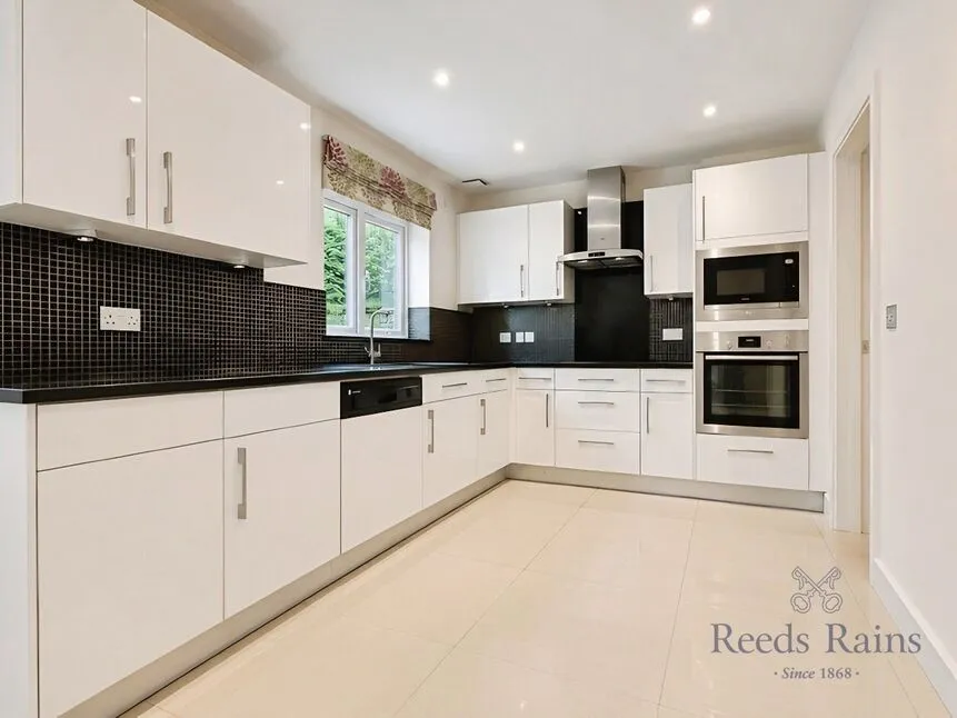 Kingsbury Drive, Wilmslow, SK9, photo 3