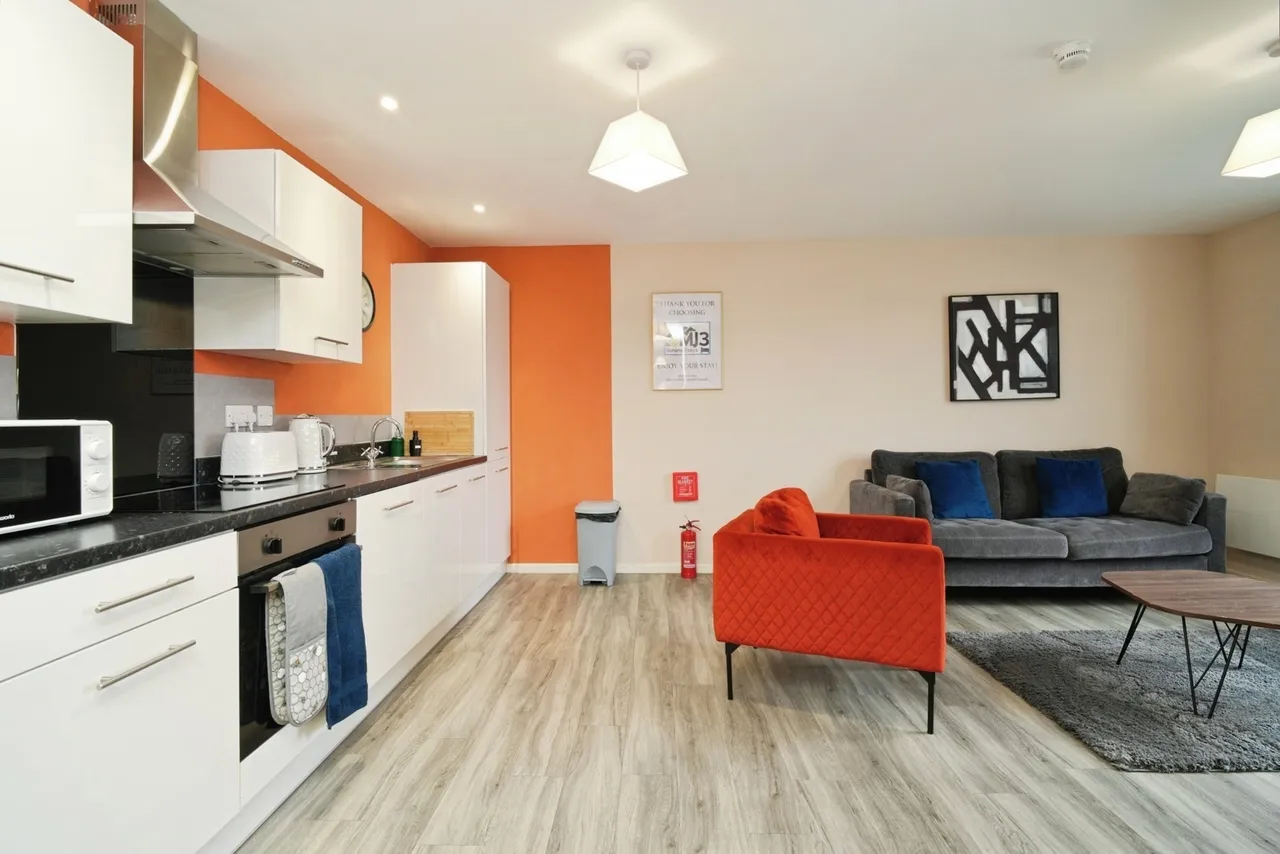 Goodiers Drive, SALFORD, Lancashire, M5, photo 2