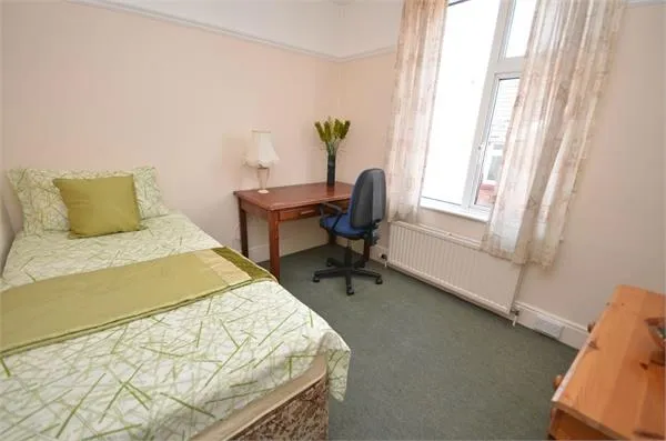 Kitchener Road, Portswood, Southampton, Hampshire, SO17 3SG, photo 9