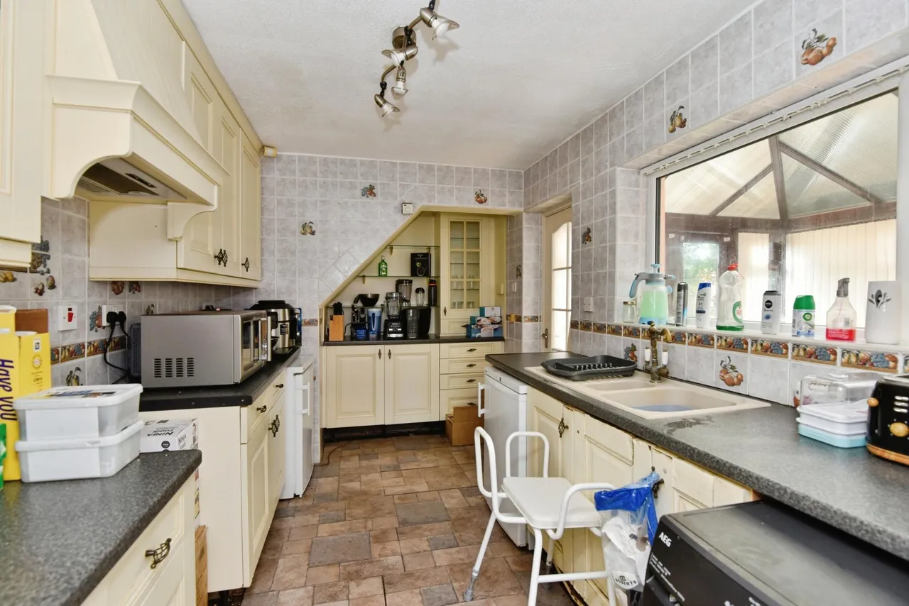 Hillside Avenue, Endon, ST9, photo 2