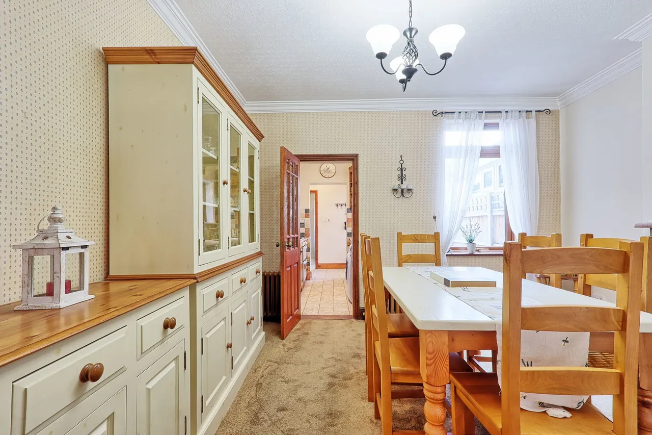 Fobbing Road, Corringham, SS17, photo 9