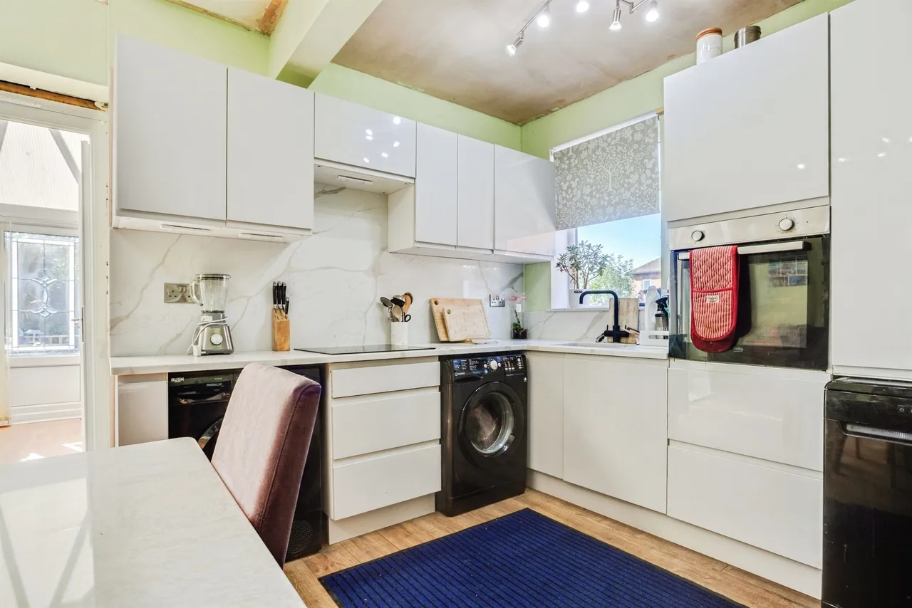 Kendal Rise, Crofton, WF4, photo 2