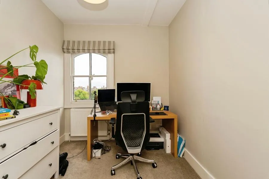 Marlborough Road, Richmond, TW10, photo 8