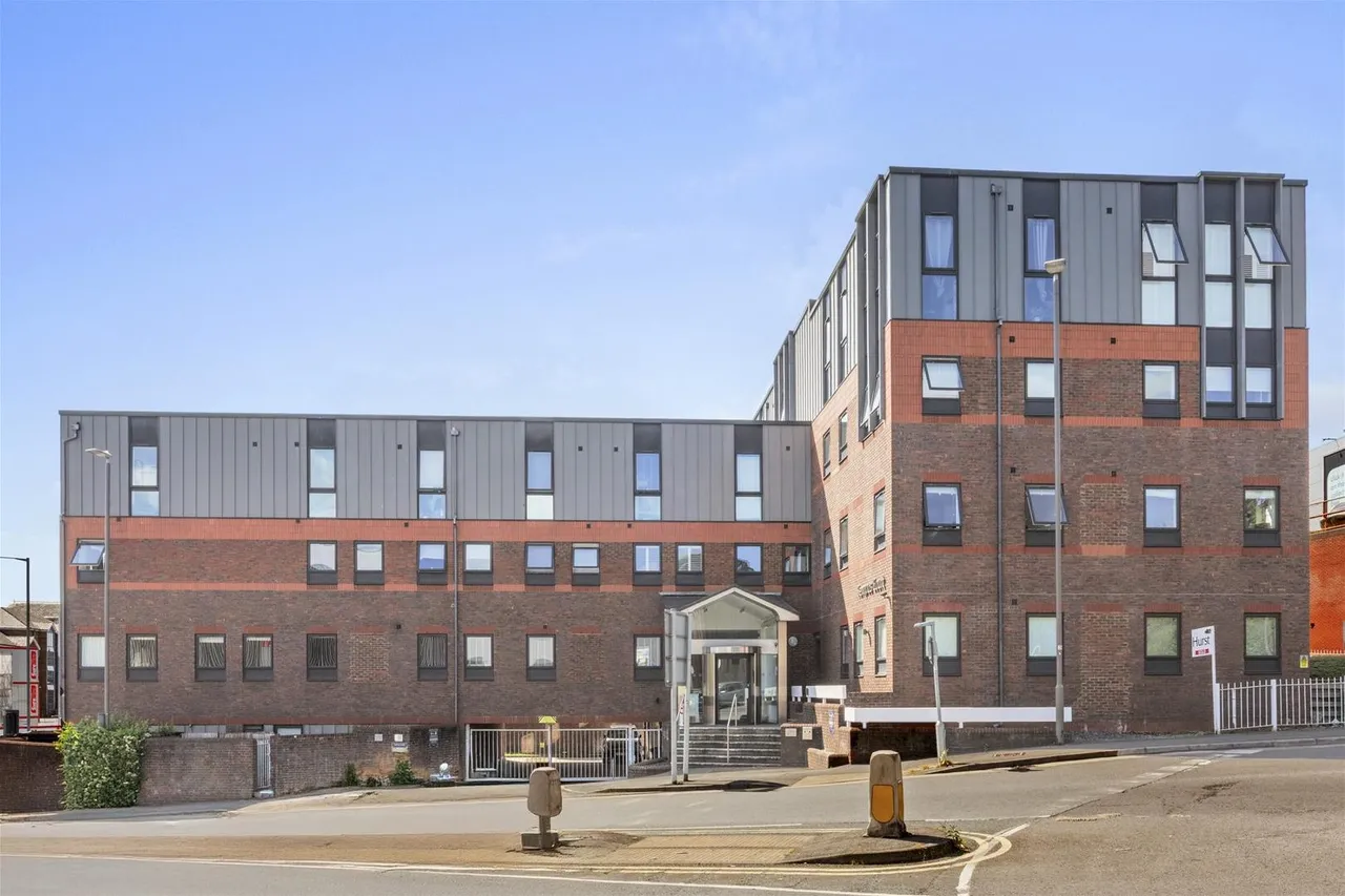 Bellfield Road, High Wycombe, HP13, photo 9