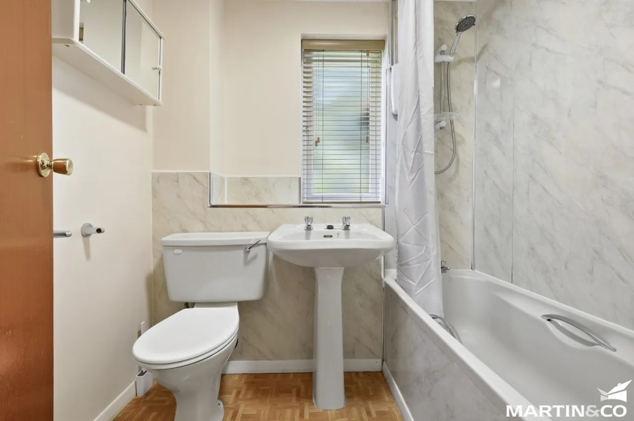 St Georges Court, Witham, photo 7