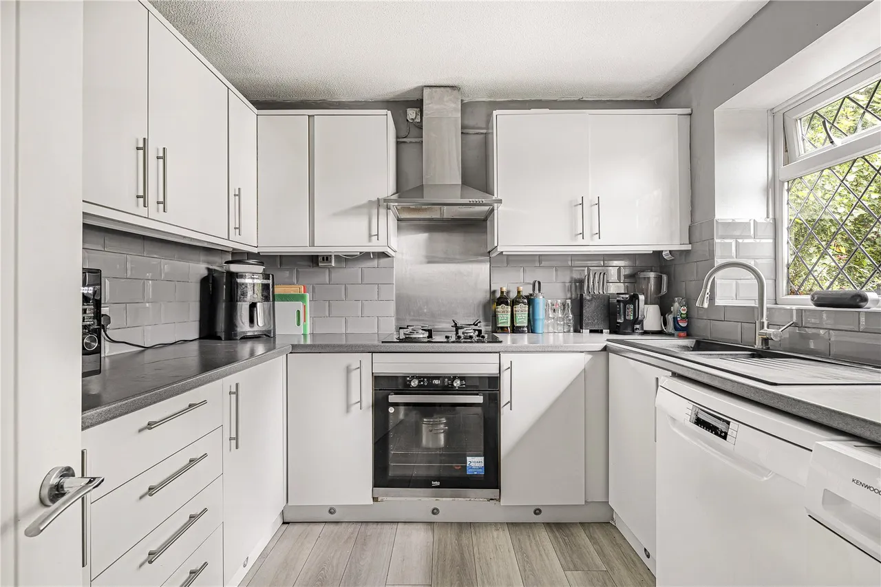 Mallard Close, Ash, GU12, photo 5