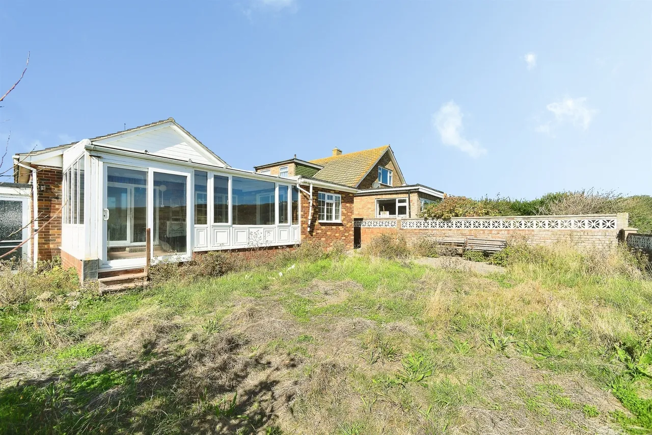 Cliff Avenue, Peacehaven, BN10, photo 17