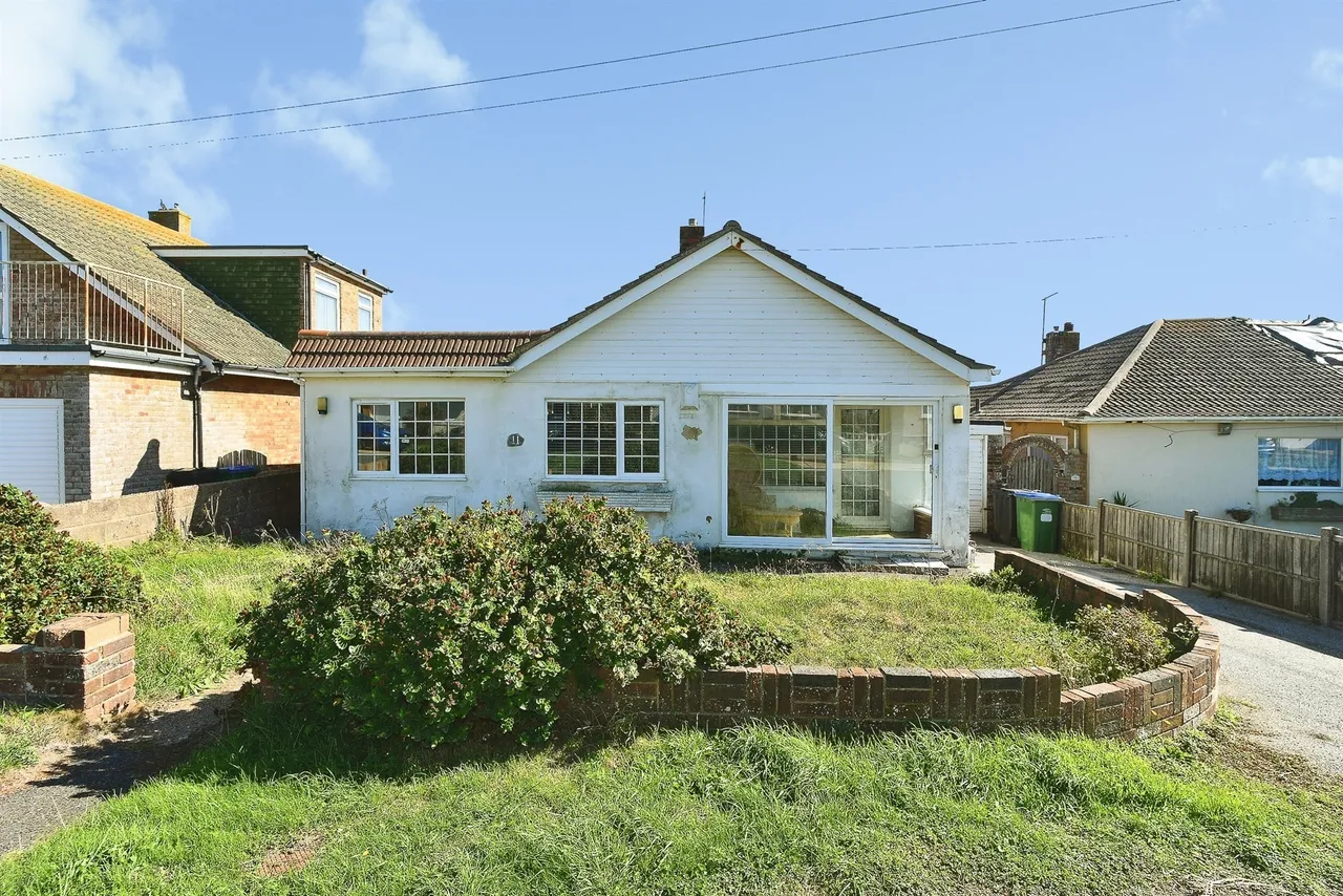 4 bed house for sale, Cliff Avenue, Peacehaven, BN10