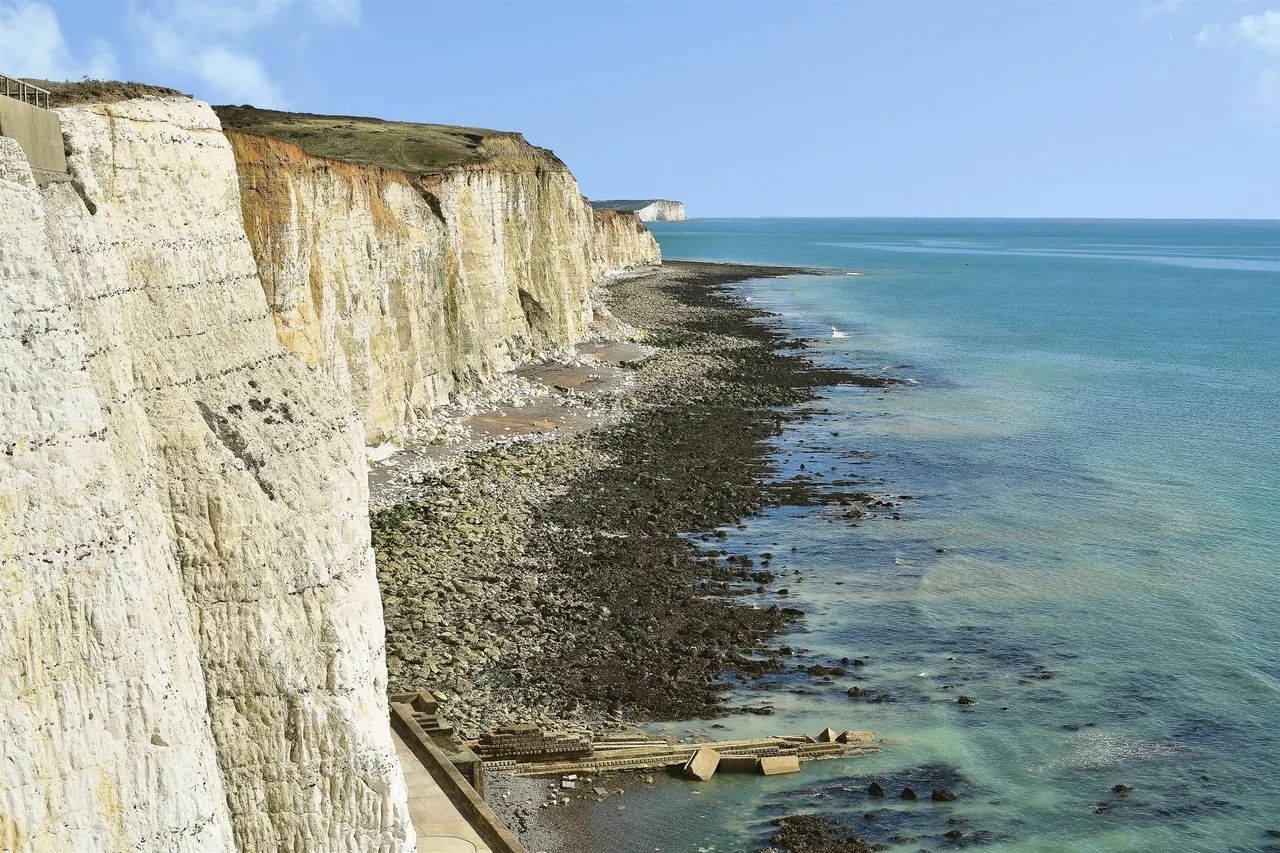Cliff Avenue, Peacehaven, BN10, photo 2