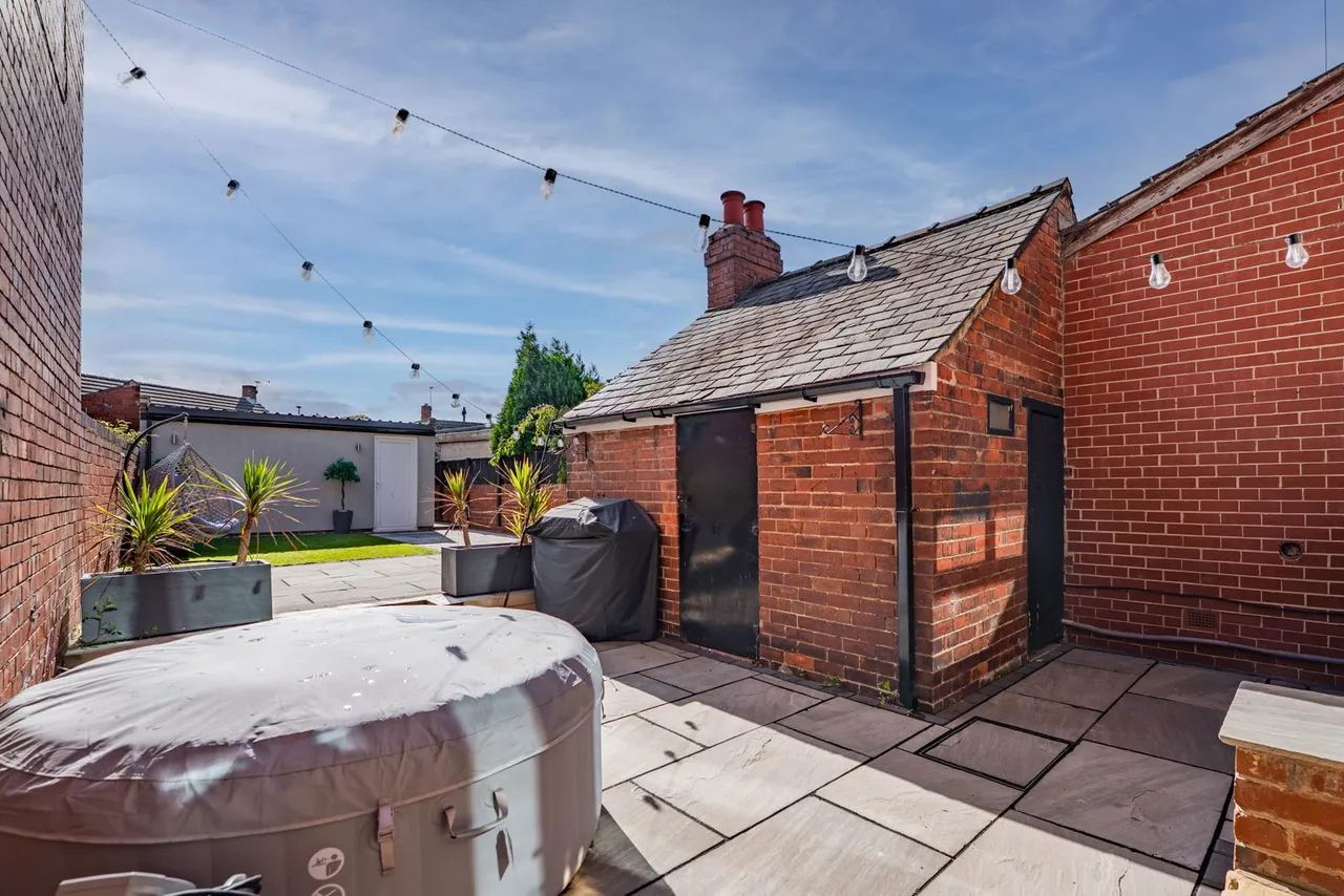 Barnsley Road, Cudworth, S72, photo 25