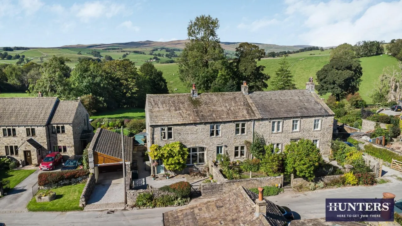 4 bed house for sale, Manor Barn, Calton, BD23