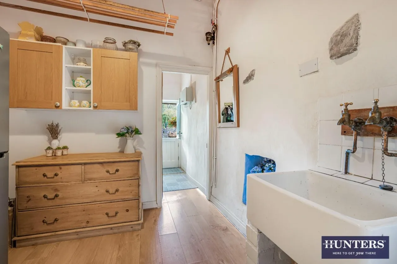 Manor Barn, Calton, BD23, photo 24