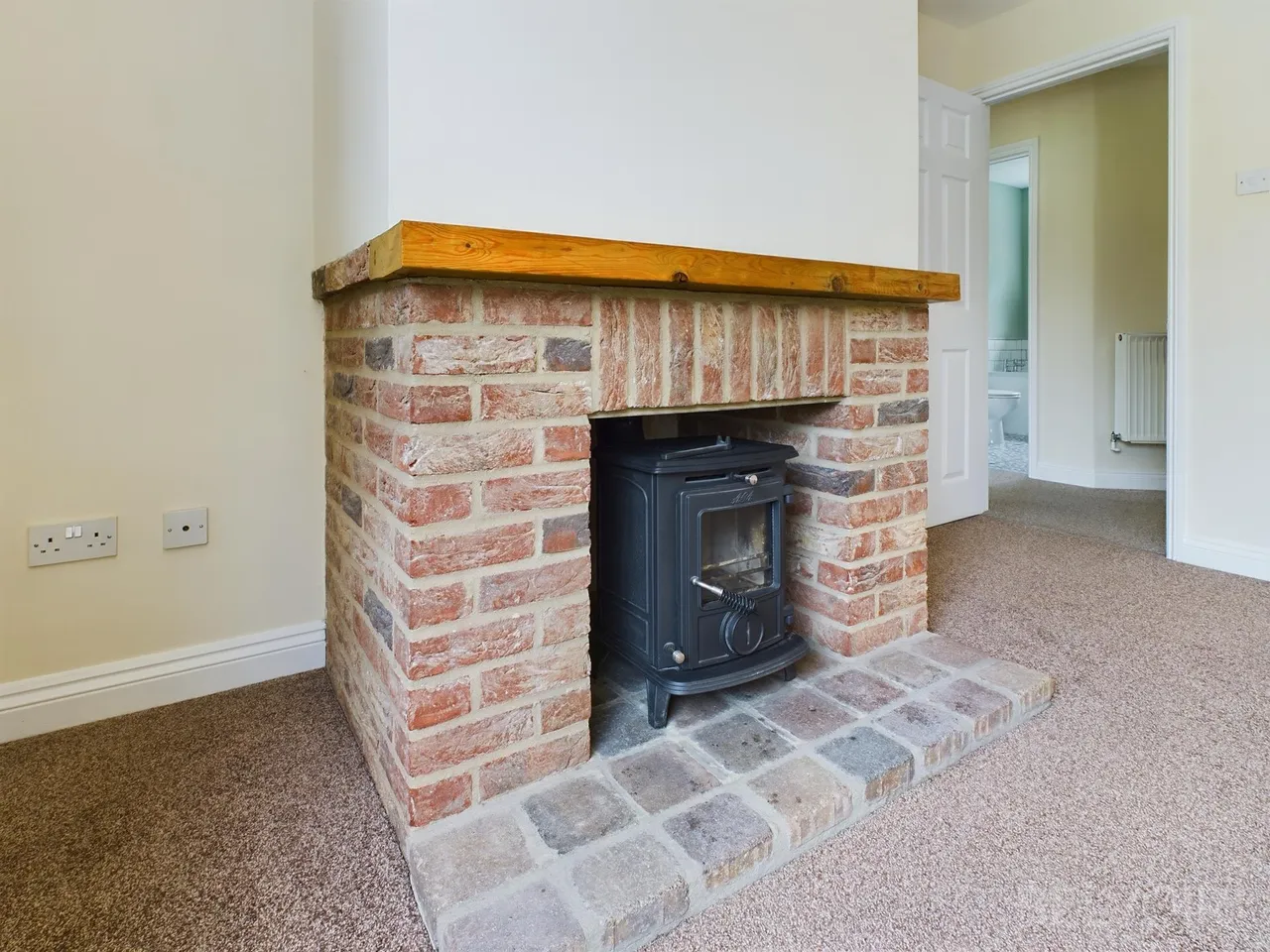 Marlpit Road, Thompson, IP24, photo 4