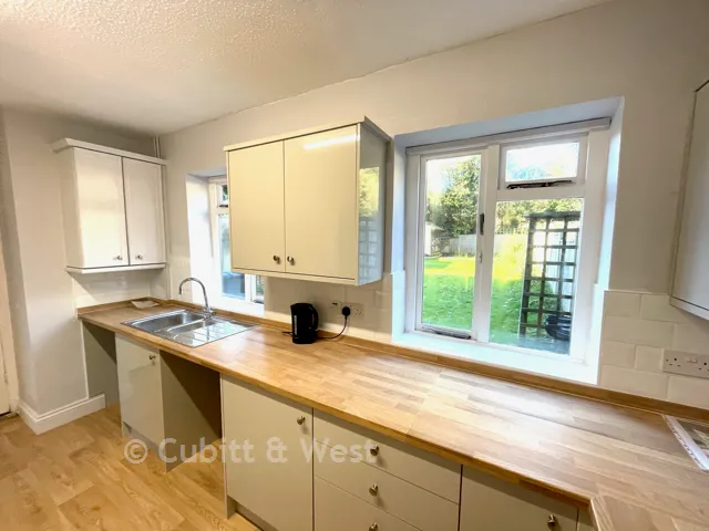 Glebe Road, Cuckfield, RH17, photo 4