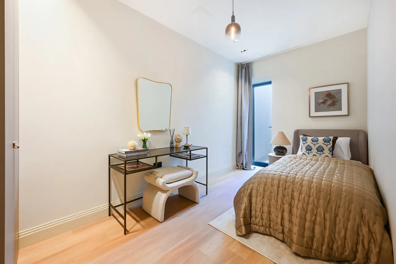 Creswick Residences, London, W3, photo 8