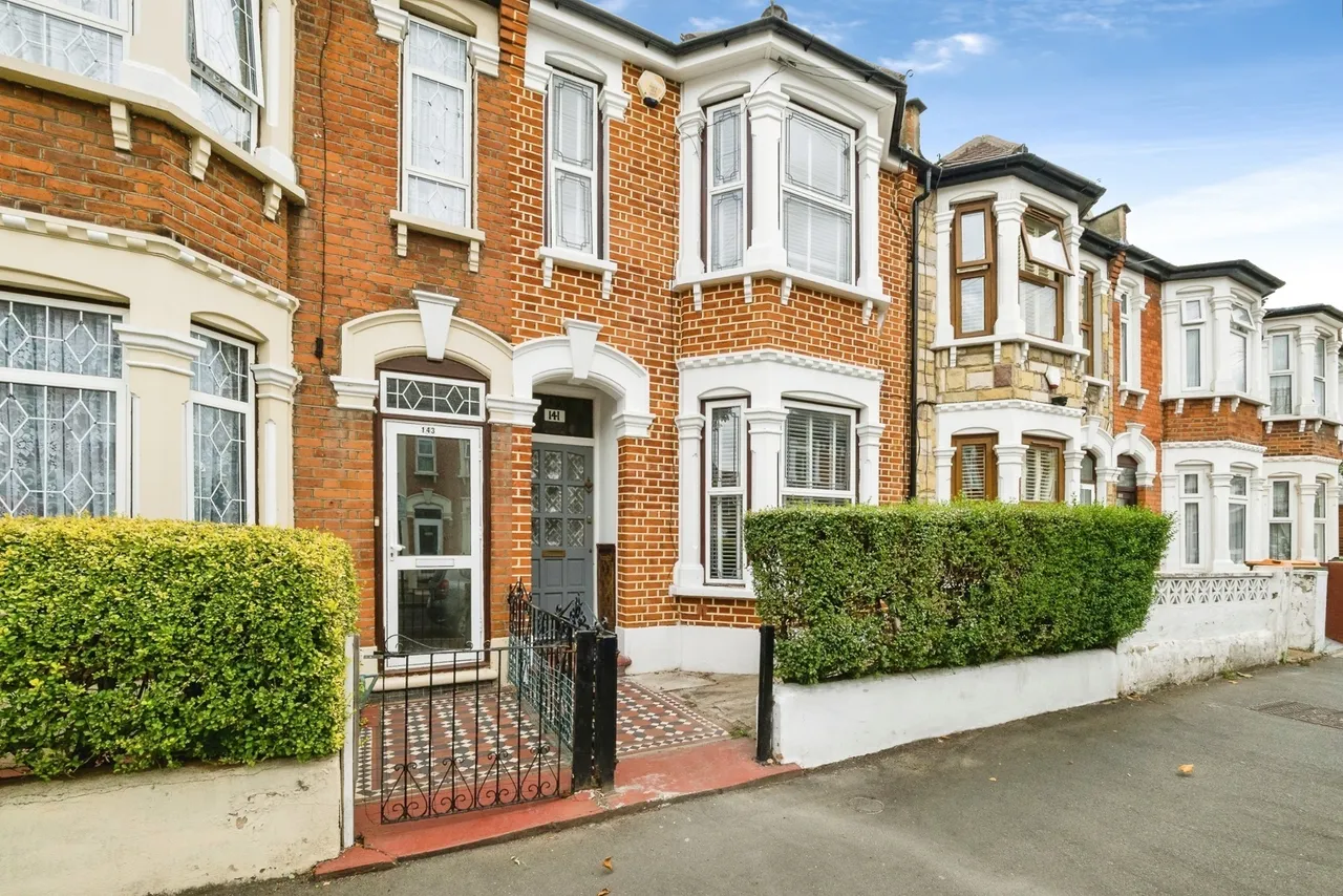 Byron Avenue, Manor Park, E12, photo 20