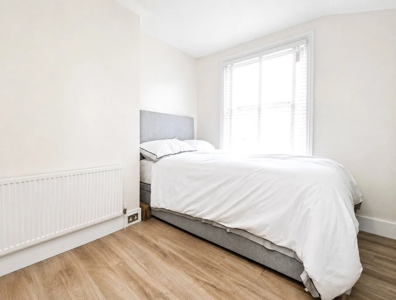 Byron Avenue, Manor Park, E12, photo 11
