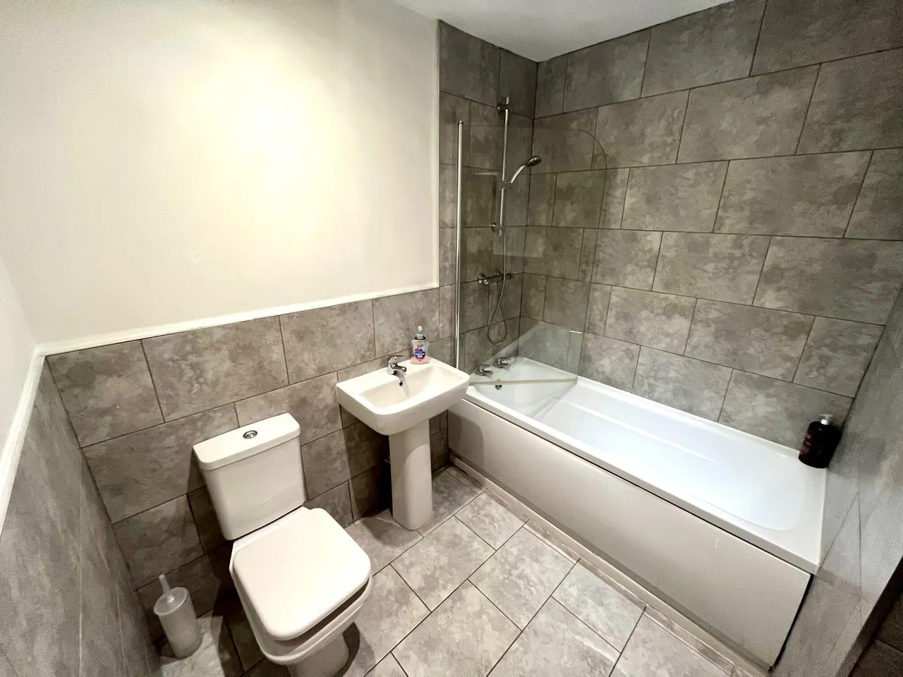 YORK TOWERS LEEDS LS9, photo 6