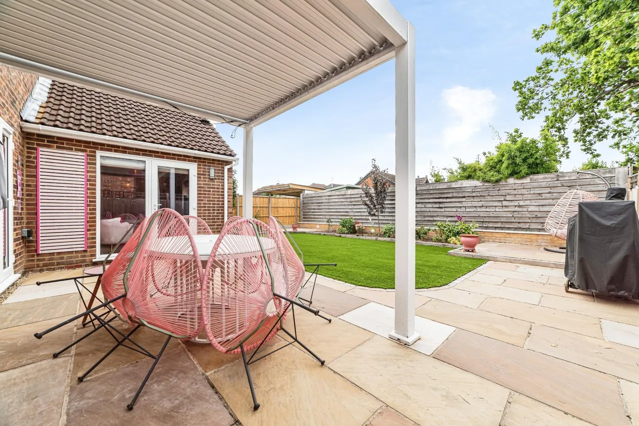 Brookside, Sandhurst, GU47, photo 41