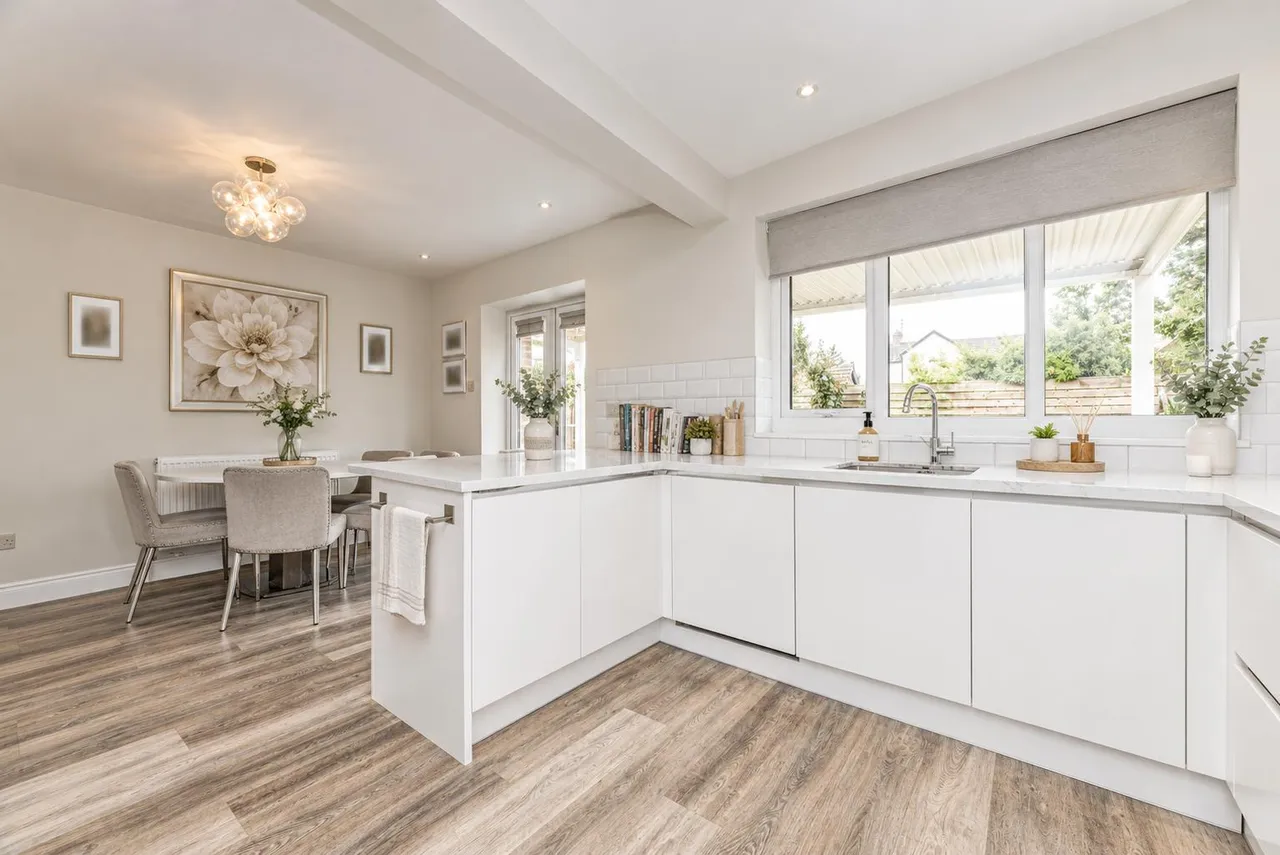 Brookside, Sandhurst, GU47, photo 12