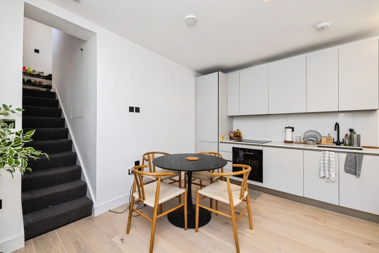 2 bed flat to rent, Ellsworth Street, Bethnal Green, E2