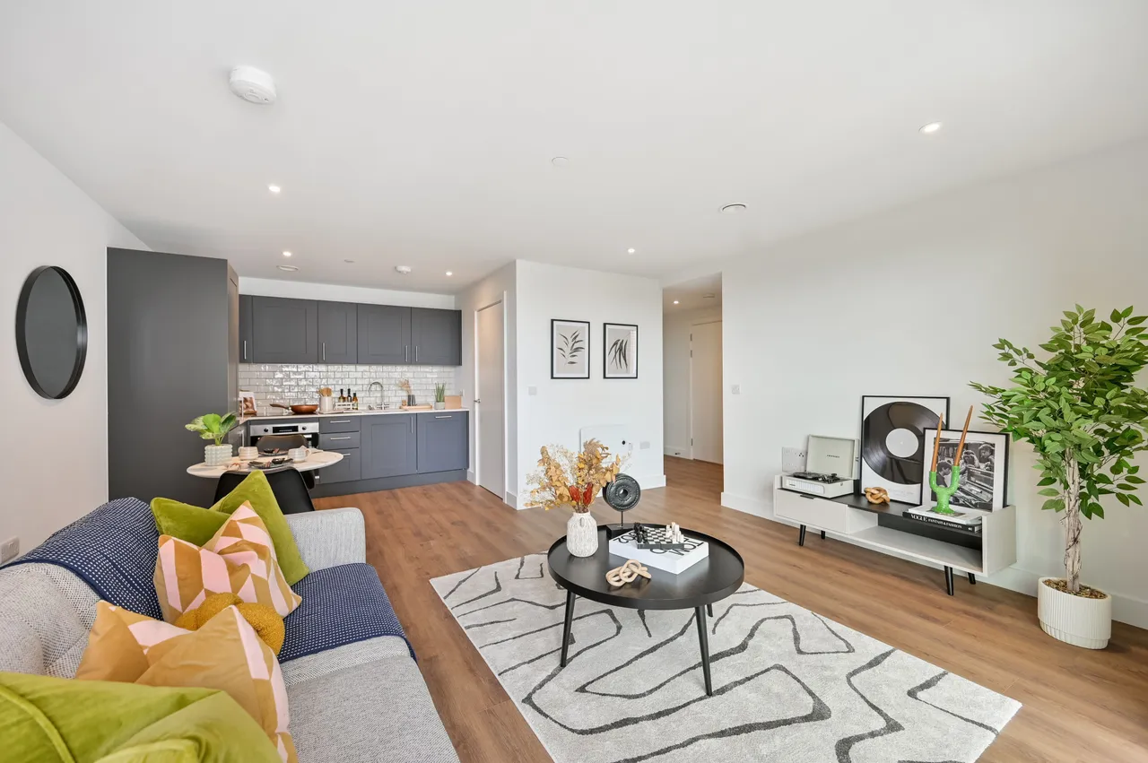 2 bed flat to rent — 5 Lofting House, 3 Garden Boulevard, Maidenhead