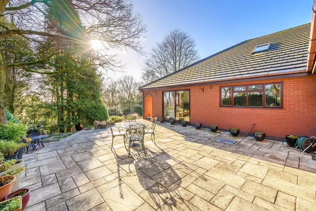 Pinewood Road, Ashley Heath, photo 33