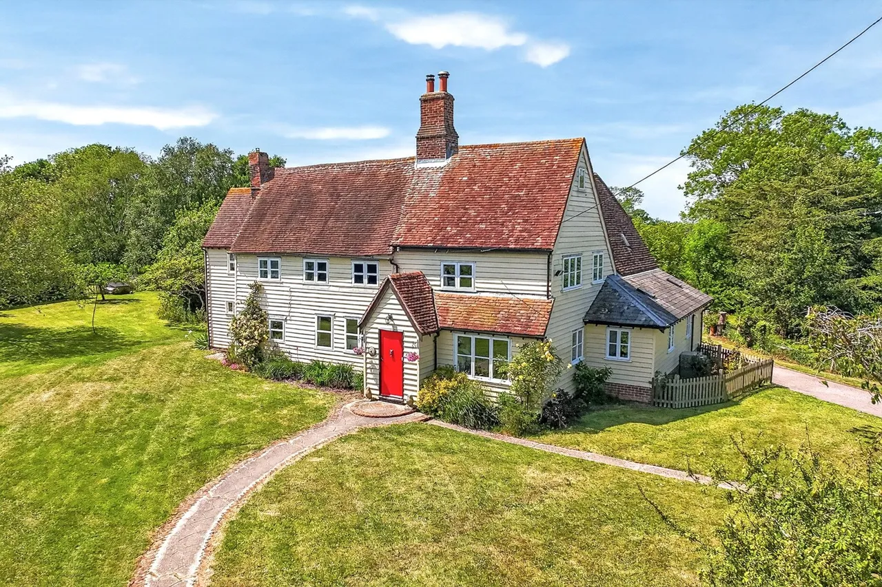 6 bed house for sale, Station Road, Wrabness, CO11