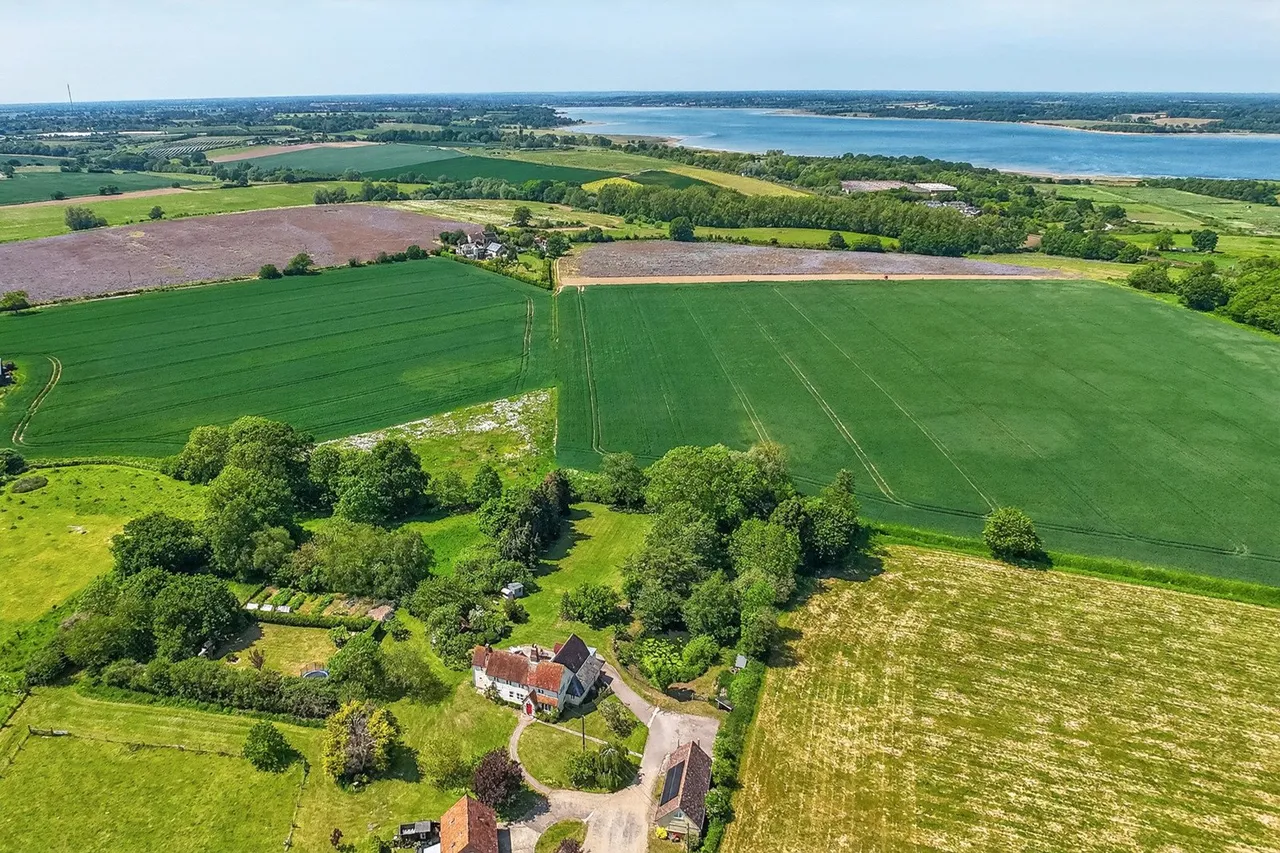 Station Road, Wrabness, CO11, photo 2