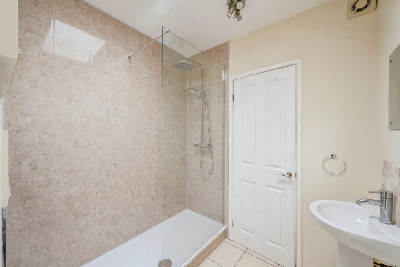 Wharf Road, Crowle, Scunthorpe, photo 6