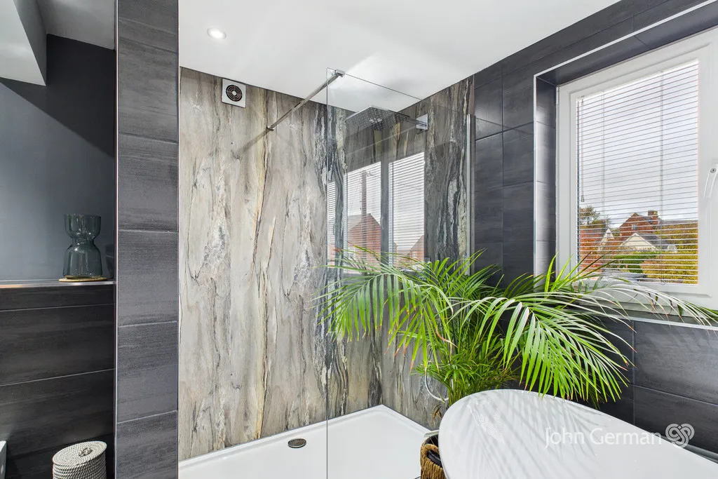 Acresford Road, Overseal, photo 29
