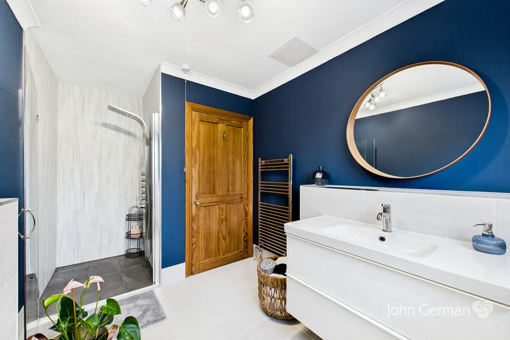 Acresford Road, Overseal, photo 17