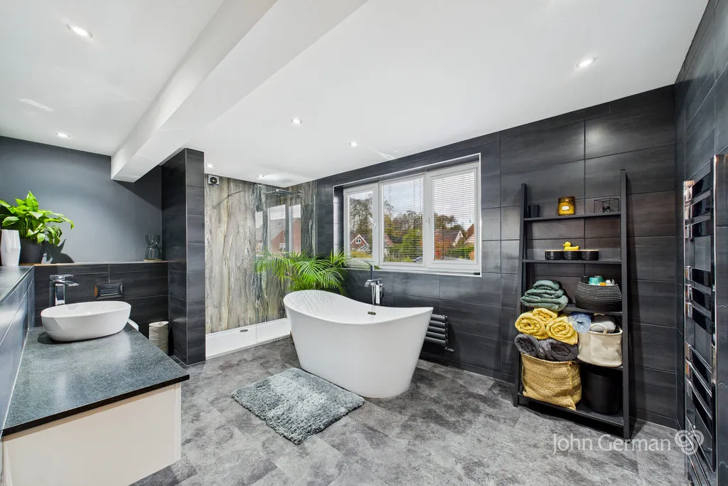 Acresford Road, Overseal, photo 24