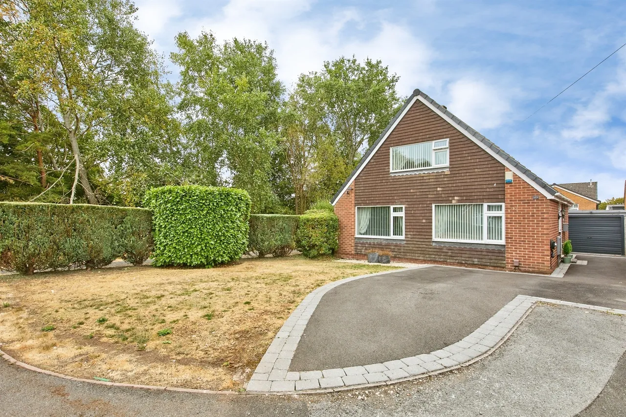 3 bed house for sale, Jasmine Close, Chaddesden, DE21