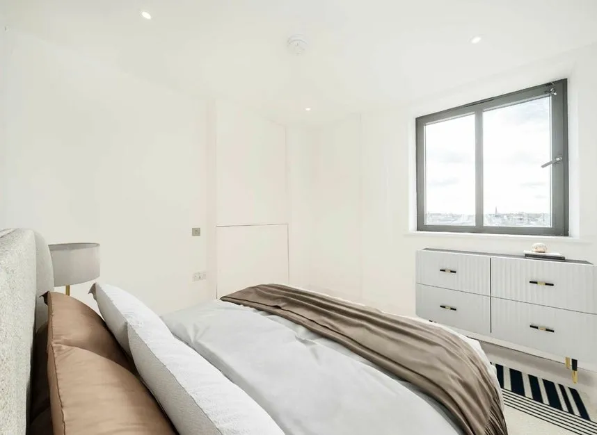 Chatfield Road, Battersea, SW11, photo 3