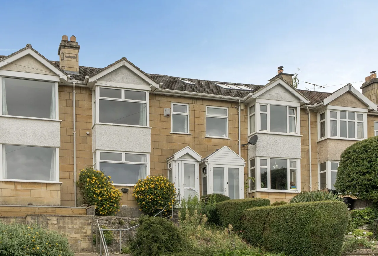3 bed house for sale — Fairfield Park Road, Bath, BA1 6JR