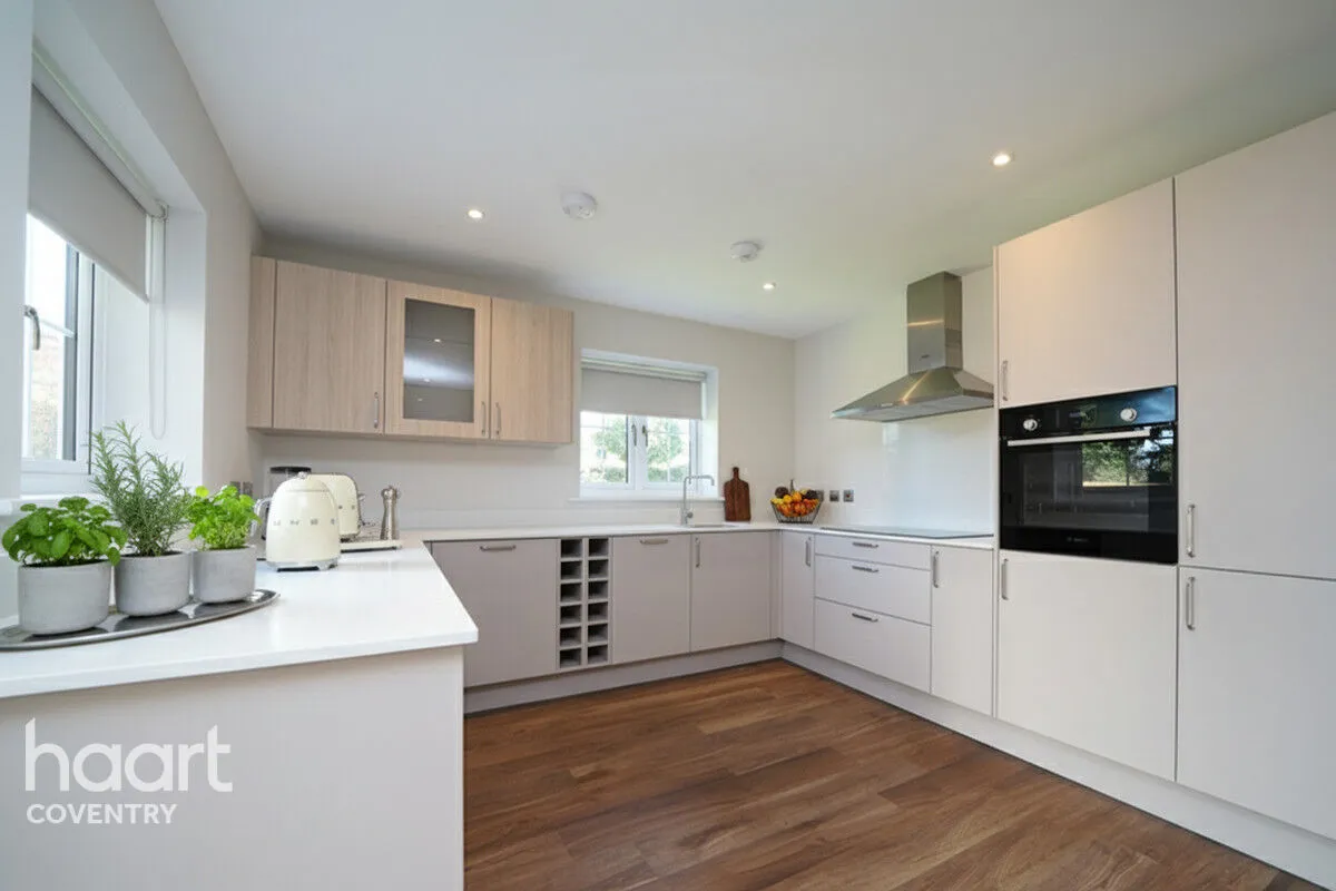 Bishopton Lane, Stratford Upon Avon, CV37, photo 5