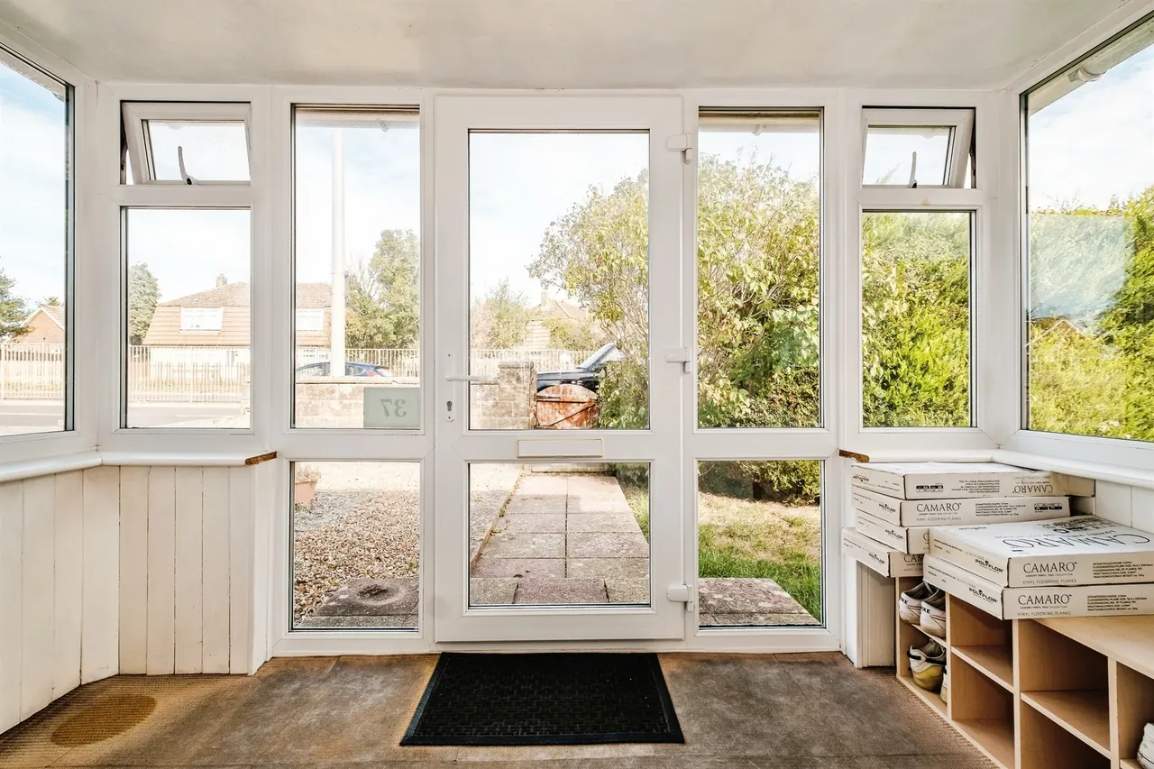 Upper Brighton Road, Sompting, BN15, photo 20