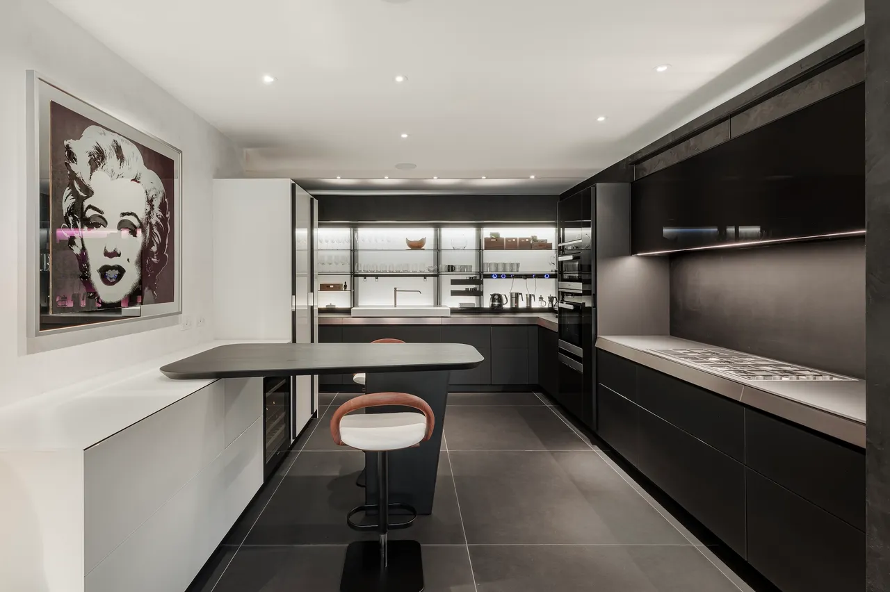 Holland Park Villas, Campden Hill, Kensington, London, photo 6