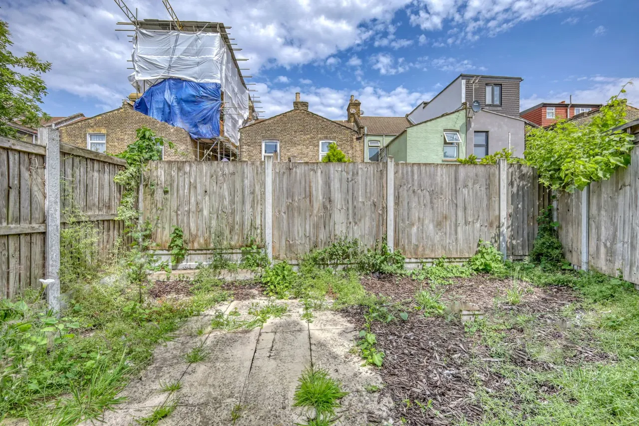 Leslie Road, London, E11, photo 6
