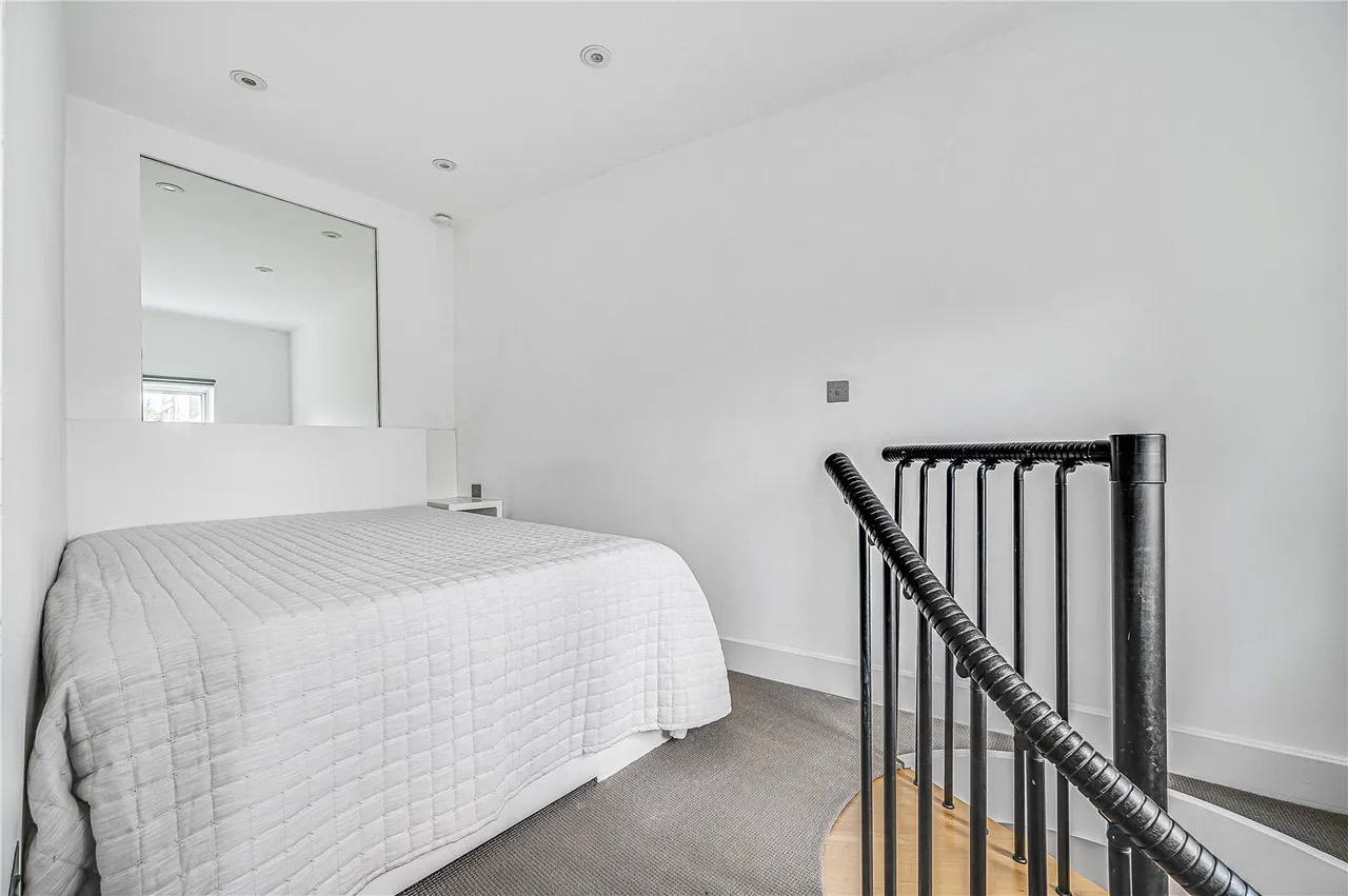 Fulham Road, Fulham, London, SW6, photo 5
