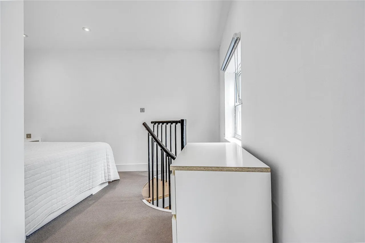 Fulham Road, Fulham, London, SW6, photo 8